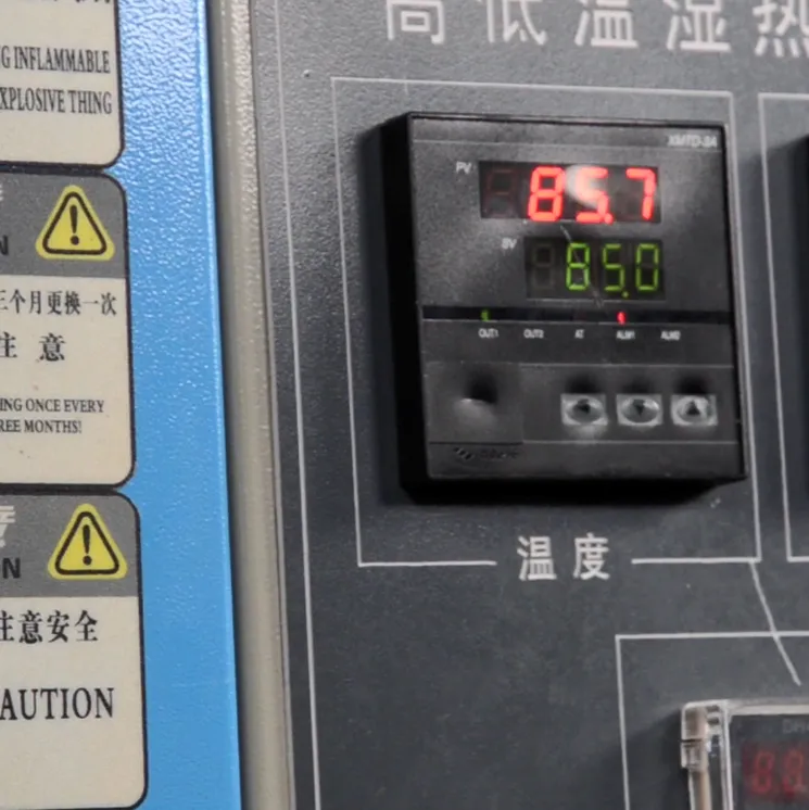 Промышленный переключатель DIN-Rail: испытание на экстремально высокие и низкие температуры